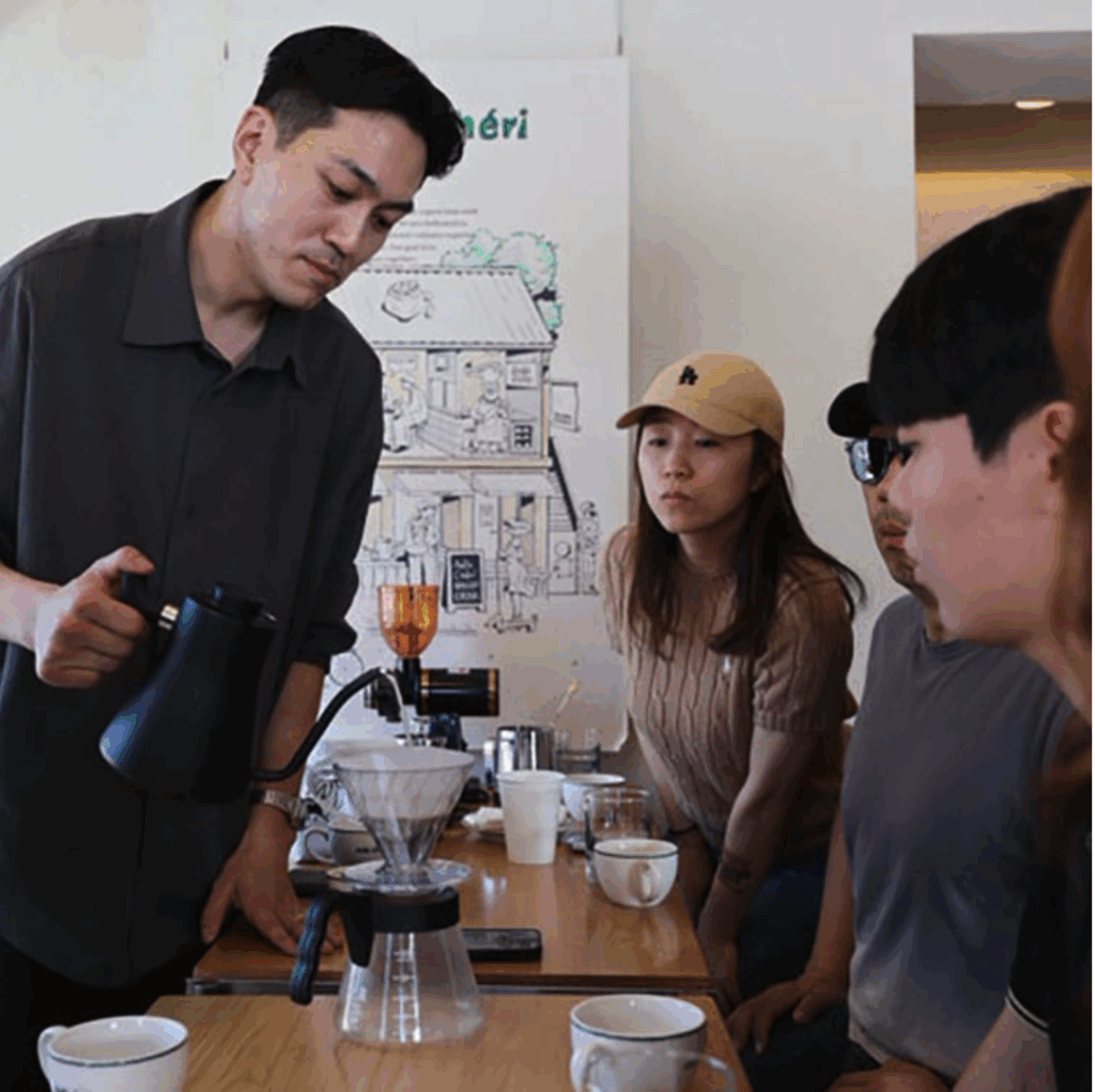현대카드 '다빈치모텔'의 남다른 시선 : 브랜딩을 넘어 도시재생으로 13 다빈치모텔 브랜드팝업