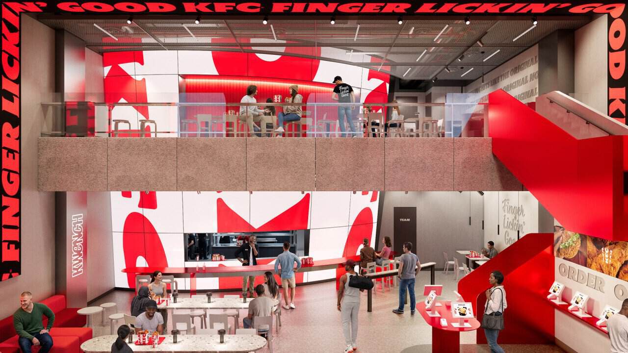 KFC 버킷버스 리브랜딩 사례 키비주얼 — 치킨 버킷과 3D 로고