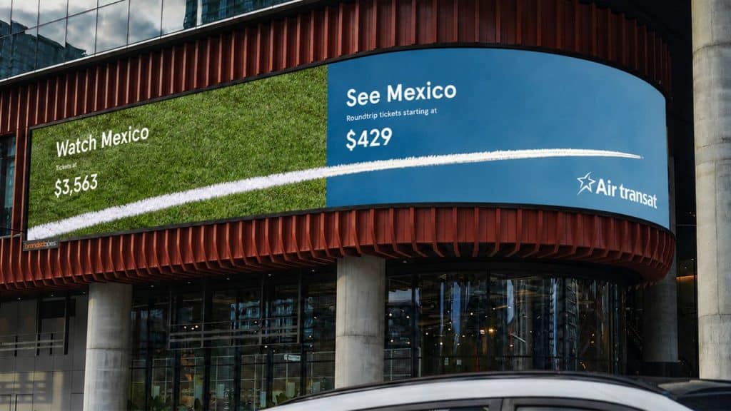마케터라고? 2026 월드컵, 축구는 몰라도 '이 광고'는 봐야지 11 Air Transat 옥외광고 Watch Mexico / See Mexico