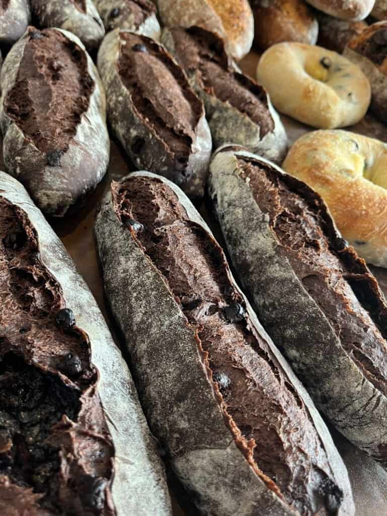 F&B 트렌드 초코 바게트