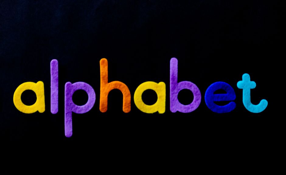 이름은 회사가 짓지만, 부르는 건 고객이다 | X·알파벳·HBO Max·던킨으로 본 리네이밍 8 stock 1791792409589 8dk2po