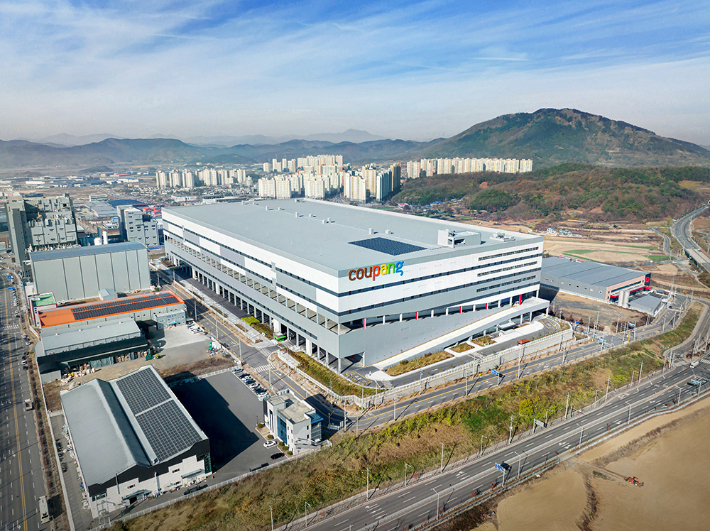 쿠팡 4분기 연속 흑자! 최대 매출 갱신 비결은? 8 202308102048500160 0