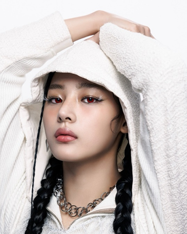 새로운 이름으로 돌아온 뉴진스, NJZ 를 알아보자! 19 AAAAAAAAAAAAAAAAAAAAAGCKmzSszEqDzd9e2Dsp7ZqH5jG UwW7yPbMnWBOy6PA img