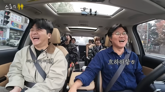 콩콩밥밥을 흥행시킨 에그이즈커밍, 그들은 누구인가 41 AAAAAAAAAAAAAAAAAAAAAIehzI jV7SIGeNdI 50ya5GkmaBguuKreHz9UvA3UDc img