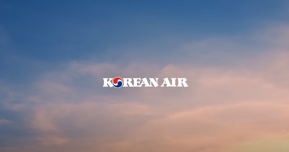 대한항공 55주년 광고, 왜 <아시아나 감성>을 선택했을까? 11 AAAAAAAAAAAAAAAAAAAAANH2 G1O59aMB X0ZeHtk3AyYbf0rbXAte3pWTpypI9k img